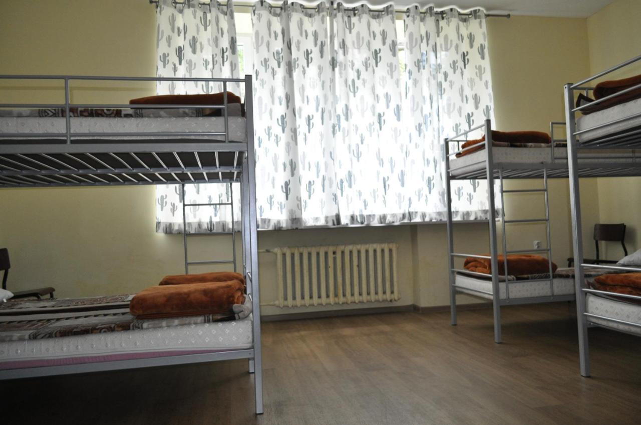 Sm Oleandry Hostel Krakow Ngoại thất bức ảnh